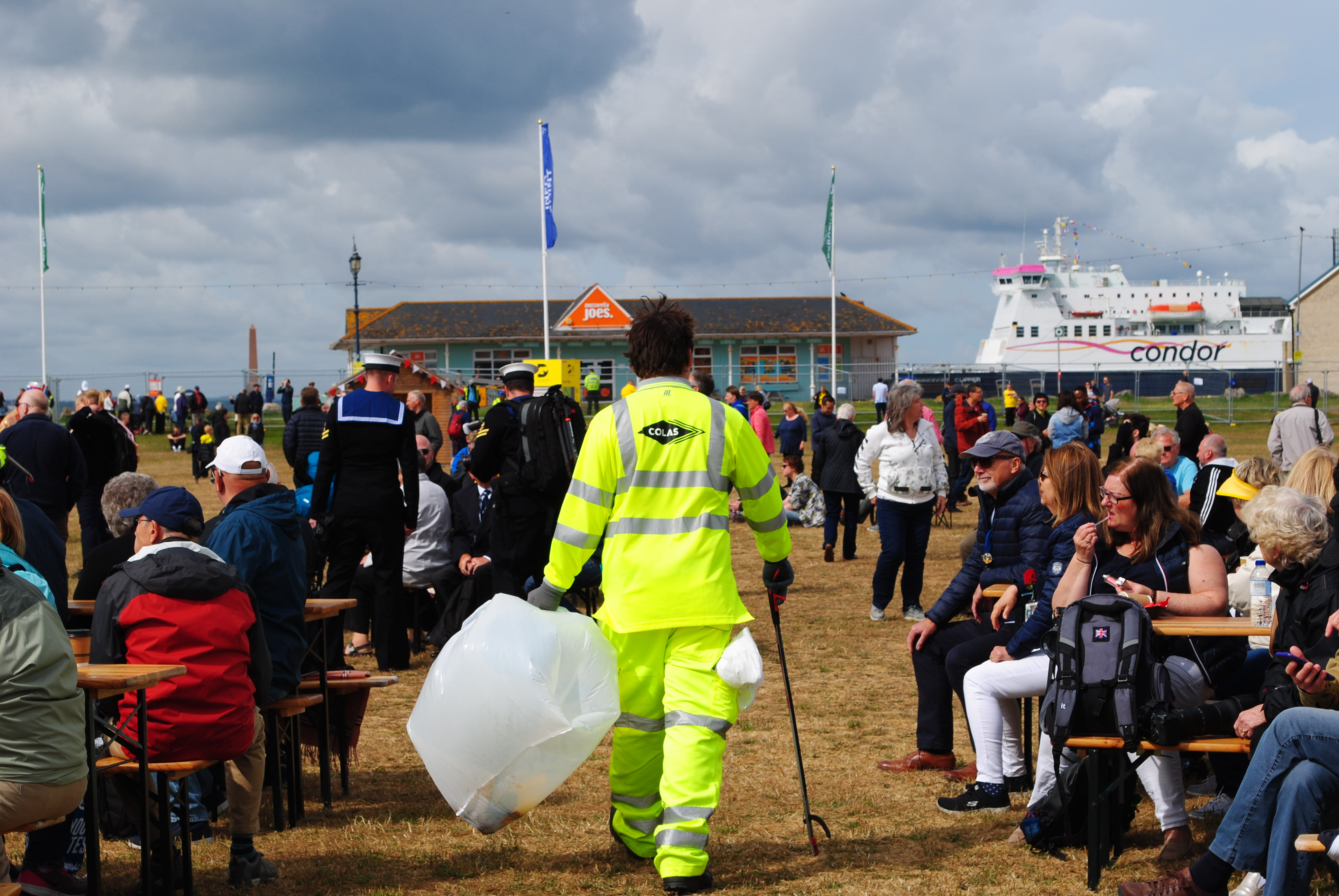 Portsmouth Team make huge efforts to raise awareness on Ocean plastic pollution